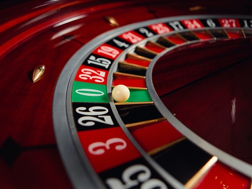 Can Roulette Dealers Control the Ball?